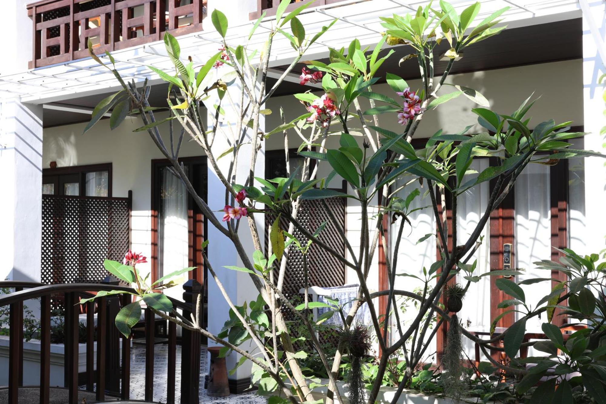 Sunrise Garden House - Luang Prabang Hotel Exterior foto